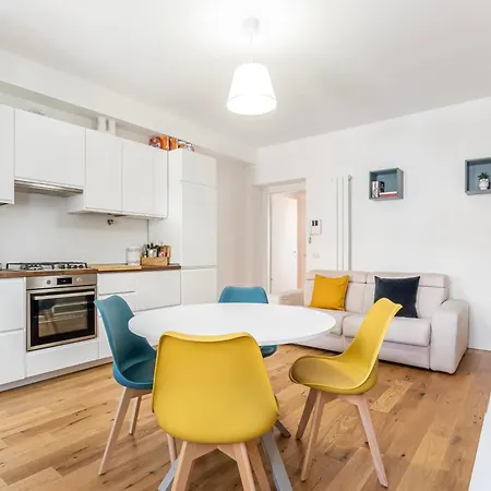 Bright Apartment 700M From Dergano M3 Milan Exterior photo