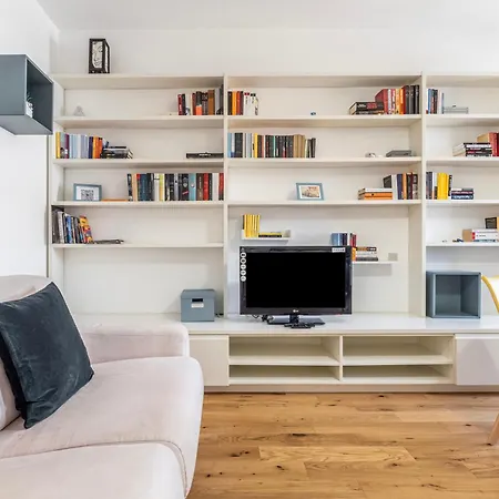 Bright Apartment 700M From Dergano M3 Milan Exterior photo
