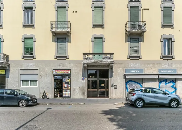 Bright Apartment 700M From Dergano M3